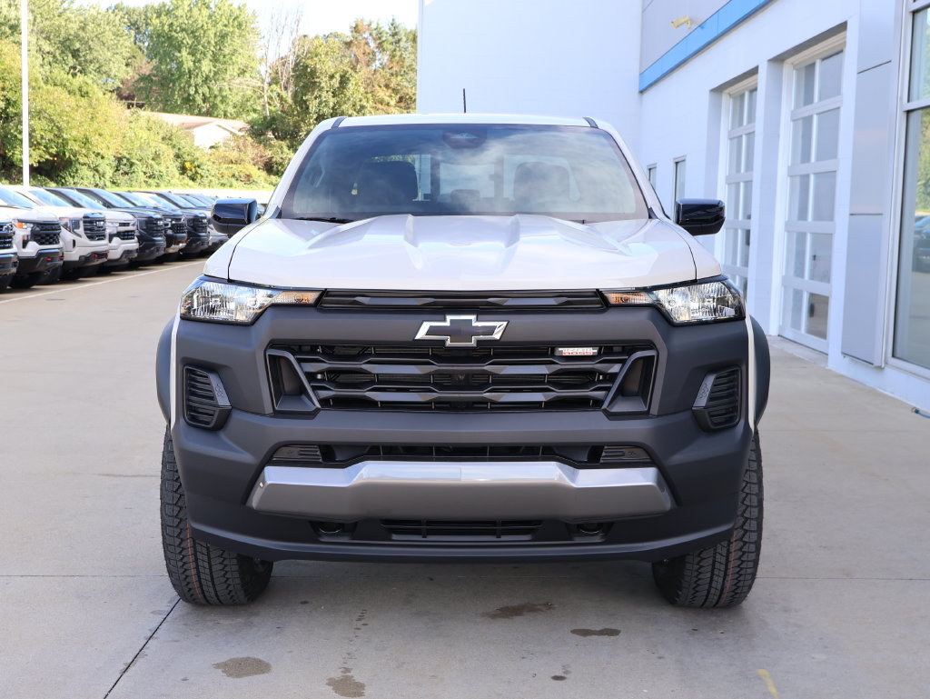 New 2026 Chevrolet Colorado Trail Boss AWD/4WD image 5