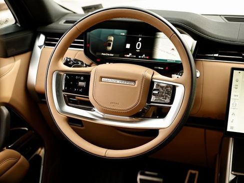 New 2026 Land Rover Range Rover Long Wheelbase SE image 36