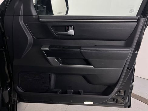 Used 2024 Toyota Tundra Platinum image 40