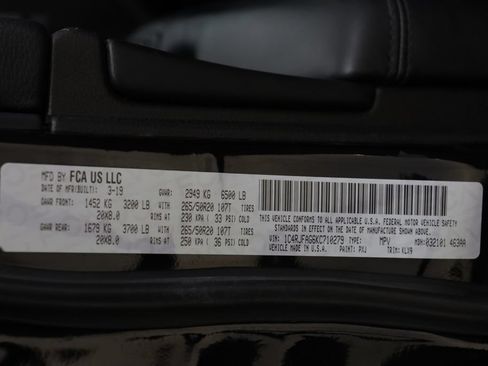Used 2019 Jeep Grand Cherokee Altitude AWD/4WD image 25