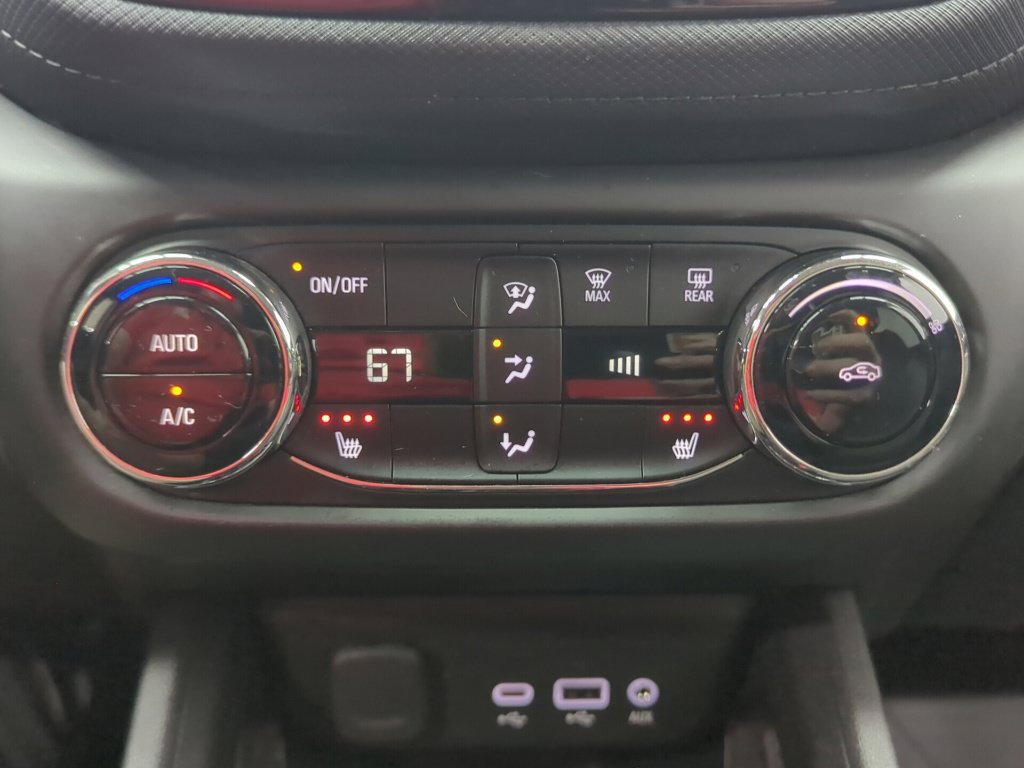 Used 2023 Chevrolet TrailBlazer LT w/ Convenience Package FWD image 19