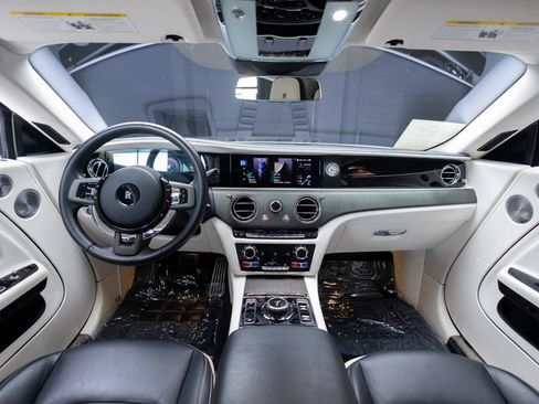 Used 2024 Rolls-Royce Spectre w/ Spectre Launch Package AWD/4WD image 51