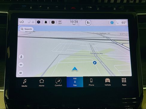 Used 2022 Jeep Grand Cherokee Limited 4xe image 22