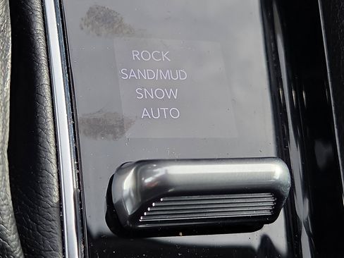 Used 2022 Jeep Compass Trailhawk image 22