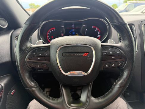 Used 2018 Dodge Durango R/T w/ Technology Group AWD/4WD image 23