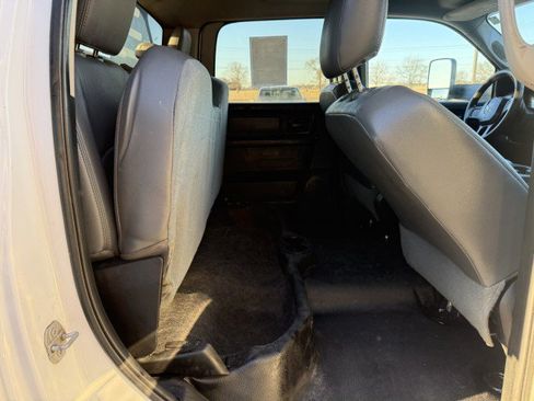 Used 2015 RAM 5500 4x4 Crew Cab image 27