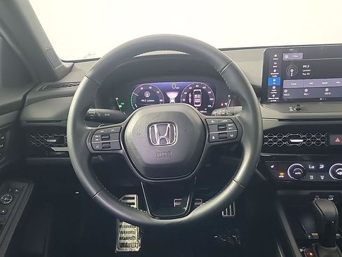 Certified 2025 Honda Accord Sport image 20