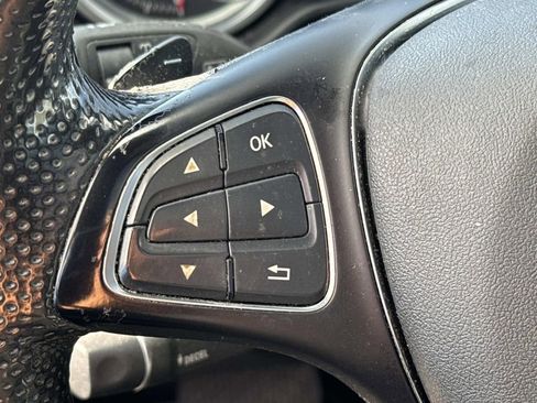 Used 2018 Mercedes-Benz GLE 350 4MATIC image 23