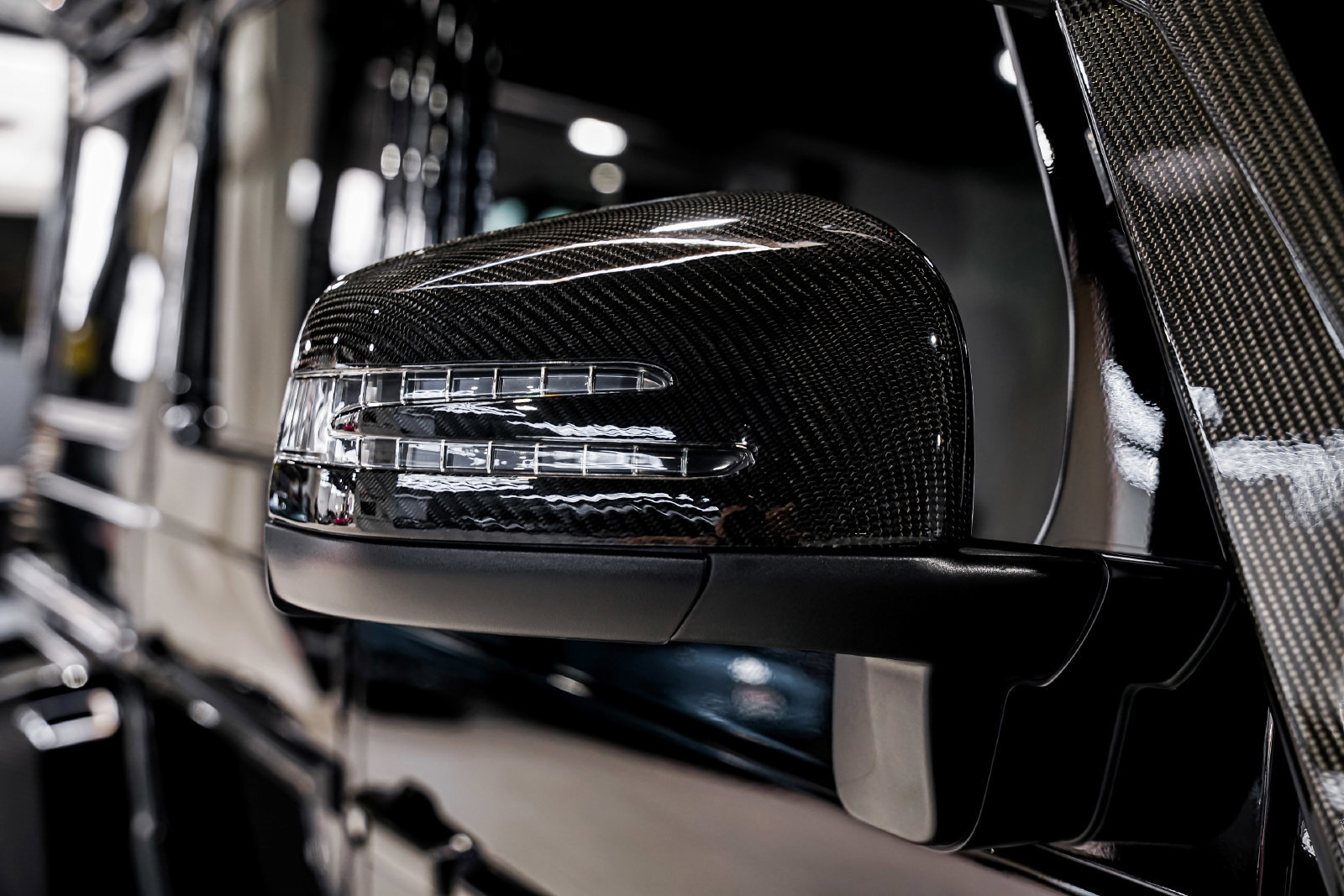 Used 2017 Mercedes-Benz G 550 Squared image 41