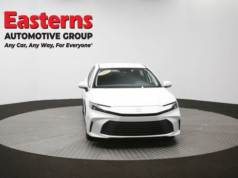 Used 2025 Toyota Camry LE FWD image 51