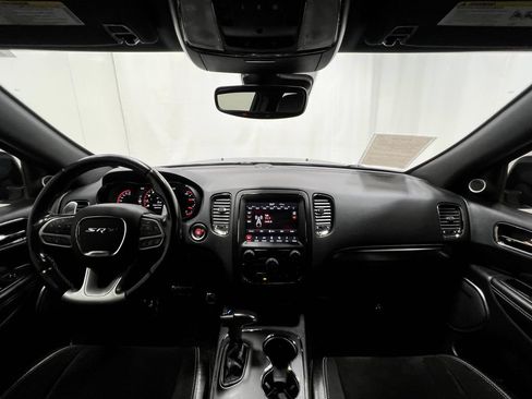 Used 2019 Dodge Durango SRT w/ Technology Group AWD/4WD image 22