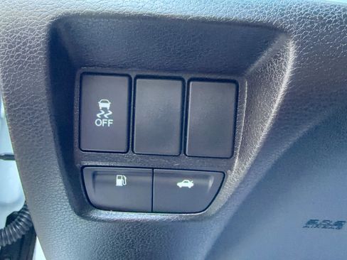 Used 2016 Acura TLX image 31