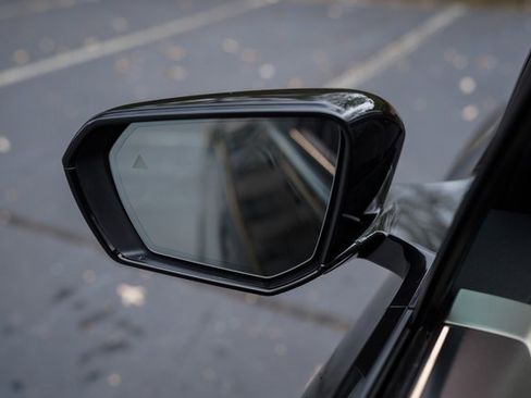 Used 2024 BMW iX xDrive50 w/ Premium Package image 36