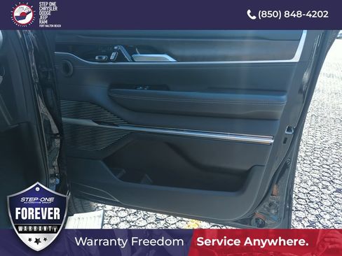 Used 2024 Jeep Grand Wagoneer L 4WD image 36