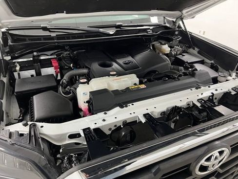 Used 2022 Toyota Tundra SR5 w/ TRD Off-Road Premium Package image 52