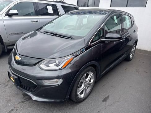 Used 2019 Chevrolet Bolt LT FWD image 3