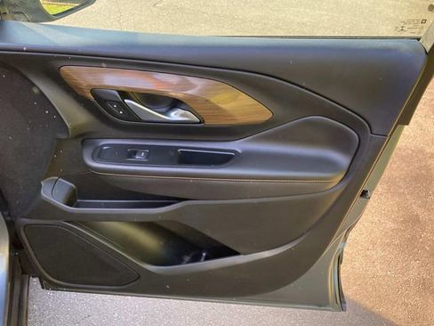 Used 2019 GMC Terrain SLE image 36