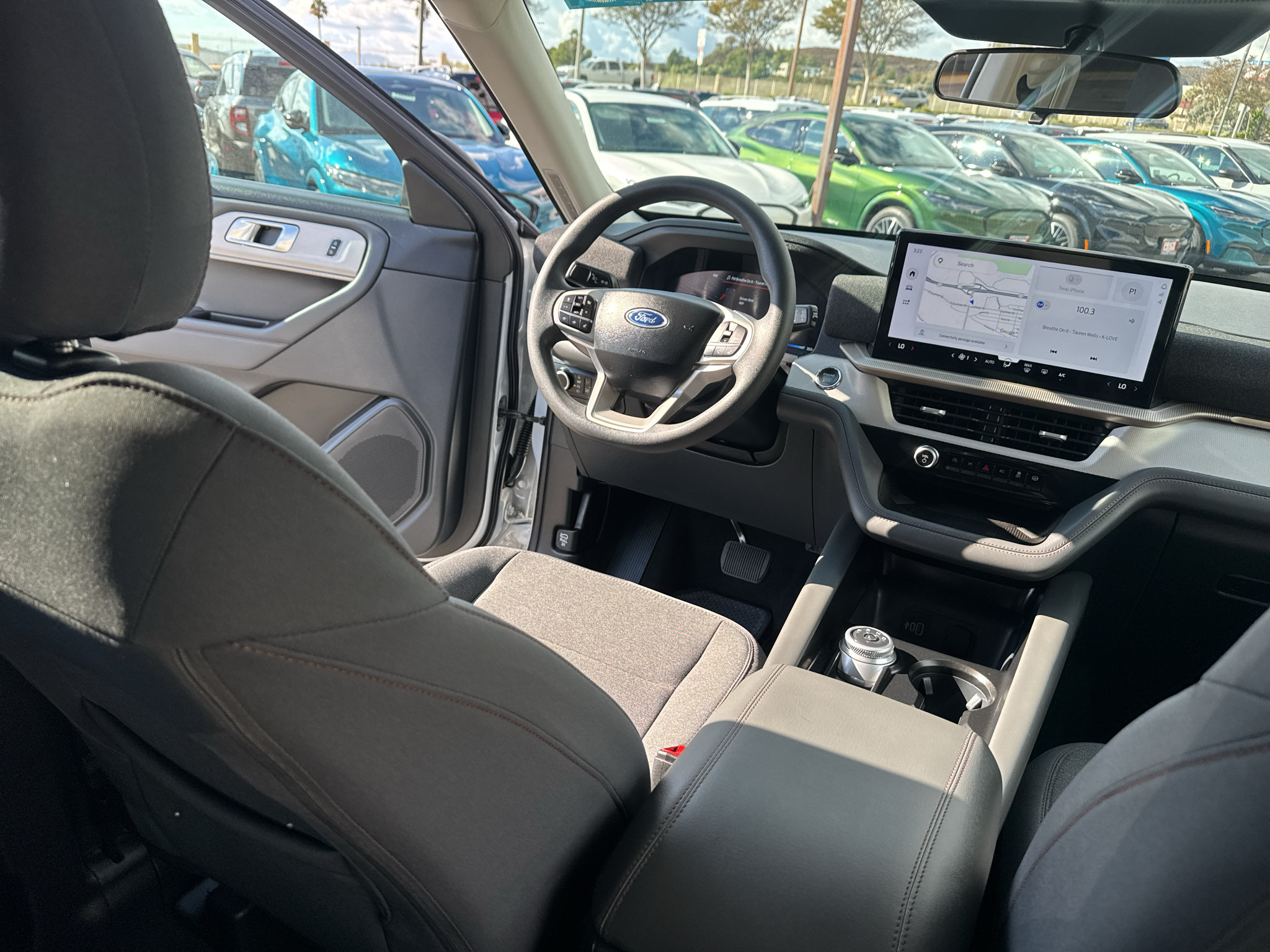 Used 2026 Ford Explorer Active RWD image 22