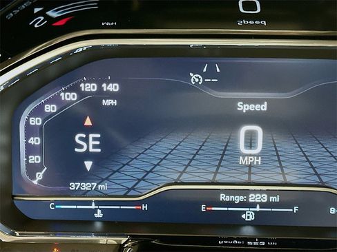 Used 2023 GMC Sierra 1500 Elevation w/ LPO, Elevation Black Package image 12