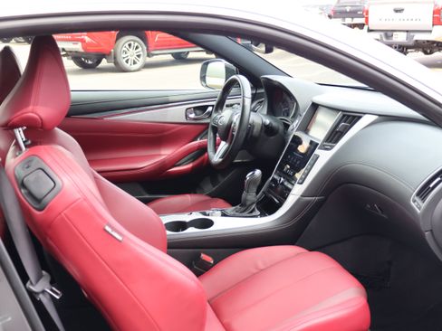 Used 2019 INFINITI Q60 Red Sport 400 w/ Proactive Package AWD/4WD image 29