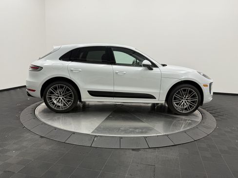 Used 2020 Porsche Macan S AWD/4WD image 8