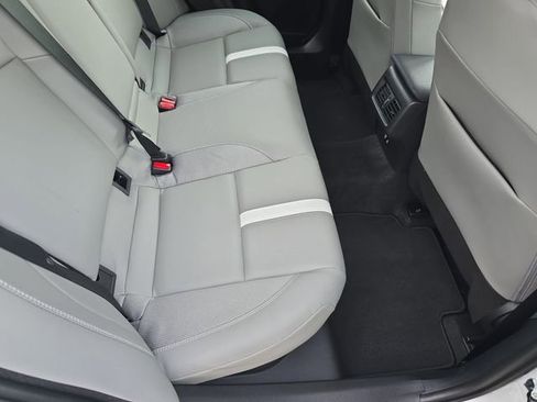 Used 2026 Toyota Camry SE w/ Convenience Package FWD image 12
