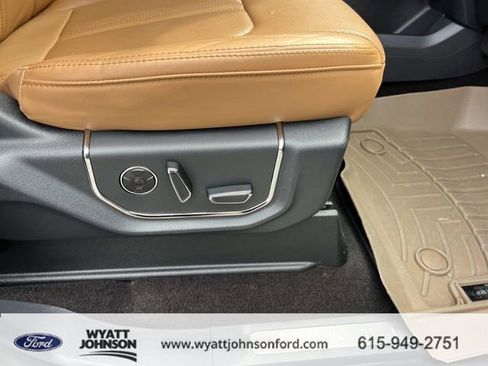 Used 2022 Ford Expedition Max Platinum RWD image 26