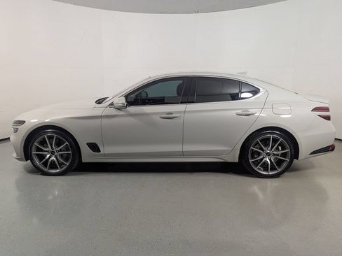Used 2026 Genesis G70 2.5T RWD image 4