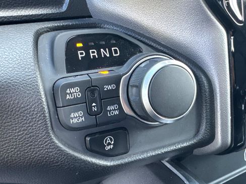 Used 2025 RAM 1500 Big Horn AWD/4WD image 25