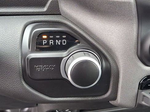 Used 2024 RAM 2500 Tradesman w/ Chrome Appearance Group image 10