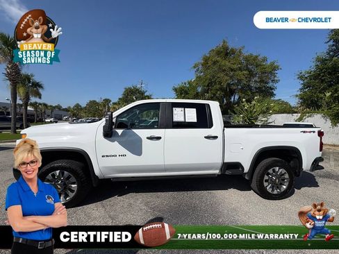 Used 2024 Chevrolet Silverado 2500 Custom w/ Custom Value Package AWD/4WD image 4