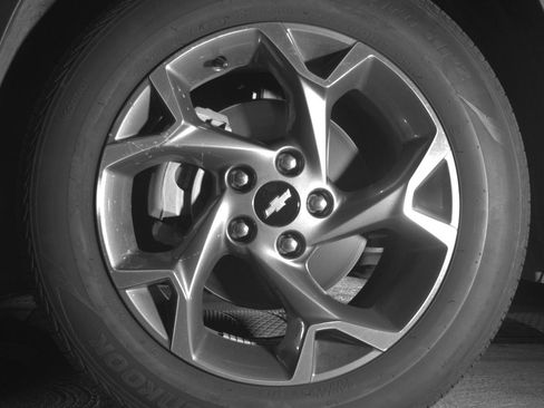 Used 2025 Chevrolet Trax LT FWD image 12