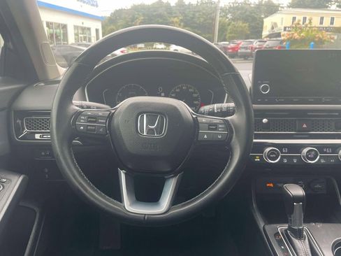 Certified 2025 Honda Civic Sport image 13