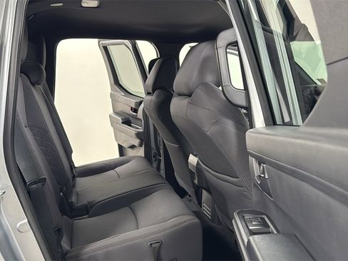 Certified 2025 Toyota Tacoma SR5 image 17