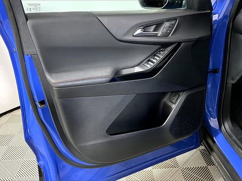 Used 2026 Chevrolet Equinox RS w/ Convenience Package III image 18