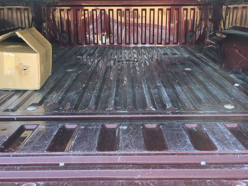 Used 2016 Ford F250 XLT w/ XLT Premium Package image 27