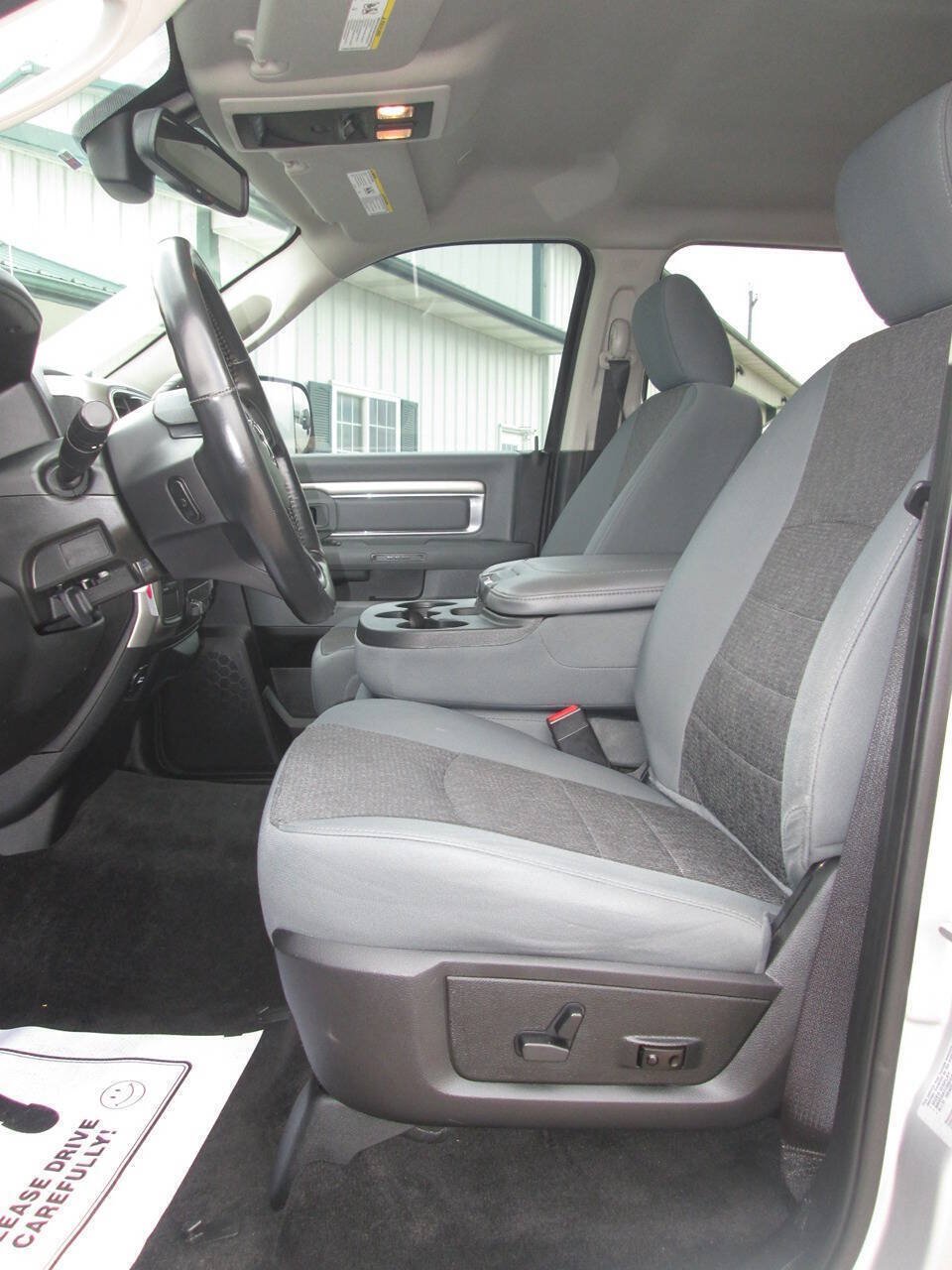 Used 2018 RAM 3500 Big Horn AWD/4WD image 18