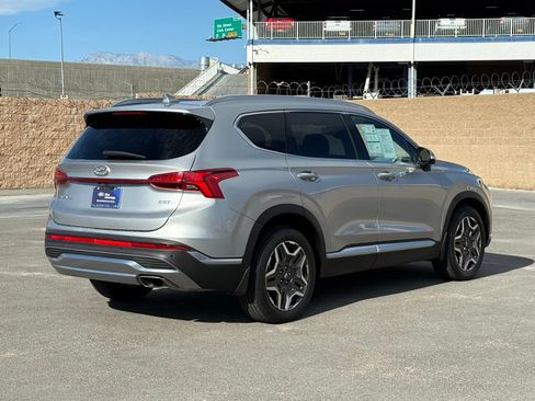 Used 2021 Hyundai Santa Fe Limited w/ Cargo Package image 4