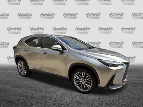 Used 2022 Lexus NX 350 AWD image 2