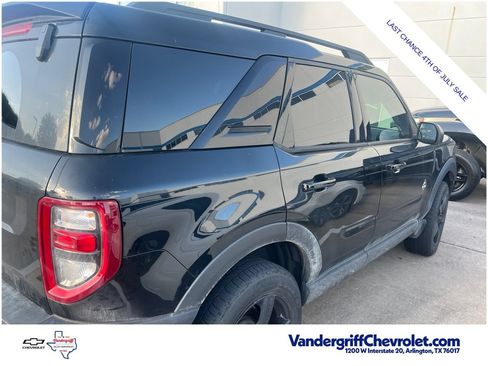 Used 2021 Ford Bronco Sport Outer Banks w/ Outer Banks Package (96D) AWD/4WD image 6