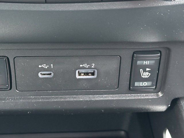 Certified 2022 Nissan Frontier SV AWD/4WD image 32