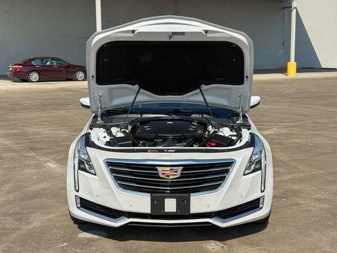 Used 2018 Cadillac CT6 Luxury AWD/4WD image 38