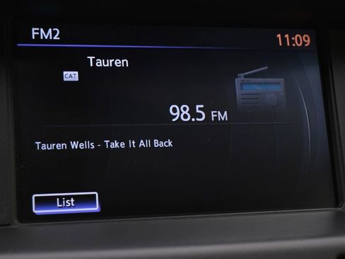 Used 2011 INFINITI M37 x w/ Premium Pkg AWD/4WD image 27