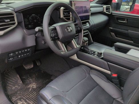 Used 2026 Toyota Tundra Platinum AWD/4WD image 9