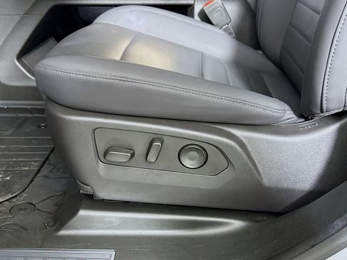 Used 2024 GMC Hummer EV 2X image 20