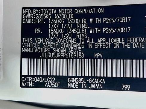 Certified 2023 Toyota 4Runner TRD Off-Road Premium AWD/4WD image 27