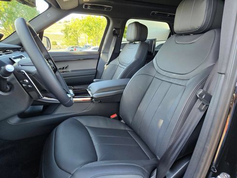 New 2026 Land Rover Range Rover Sport Dynamic SE AWD/4WD image 13