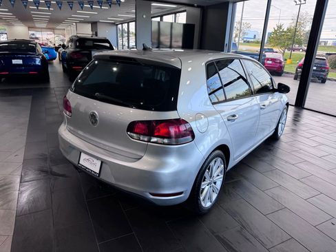 Used 2012 Volkswagen Golf TDI image 5