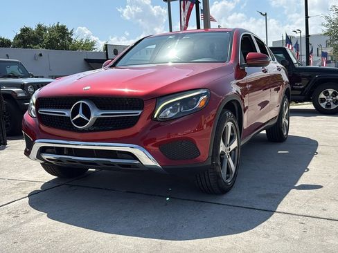 Used 2017 Mercedes-Benz GLC 300 GLC 300 Coupe image 11