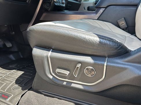 Used 2020 Ford F450 Limited w/ FX4 Off-Road Package AWD/4WD image 10